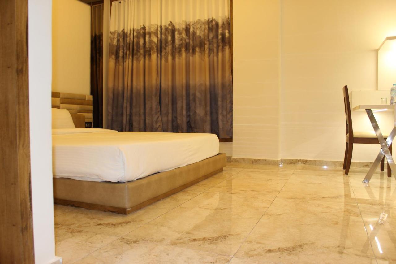 The Heaven Water Park And Resort & Restaurant Virpur Ngoại thất bức ảnh
